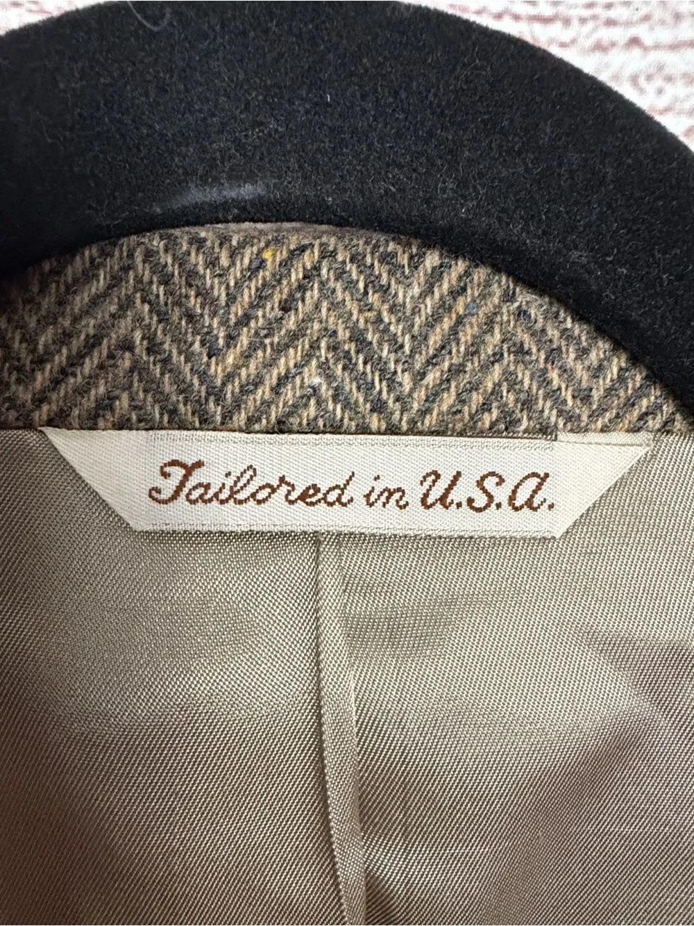 Stafford 44L Herringbone Tweed Sport Coat Wool Lambswool Suede Elbow Patches USA